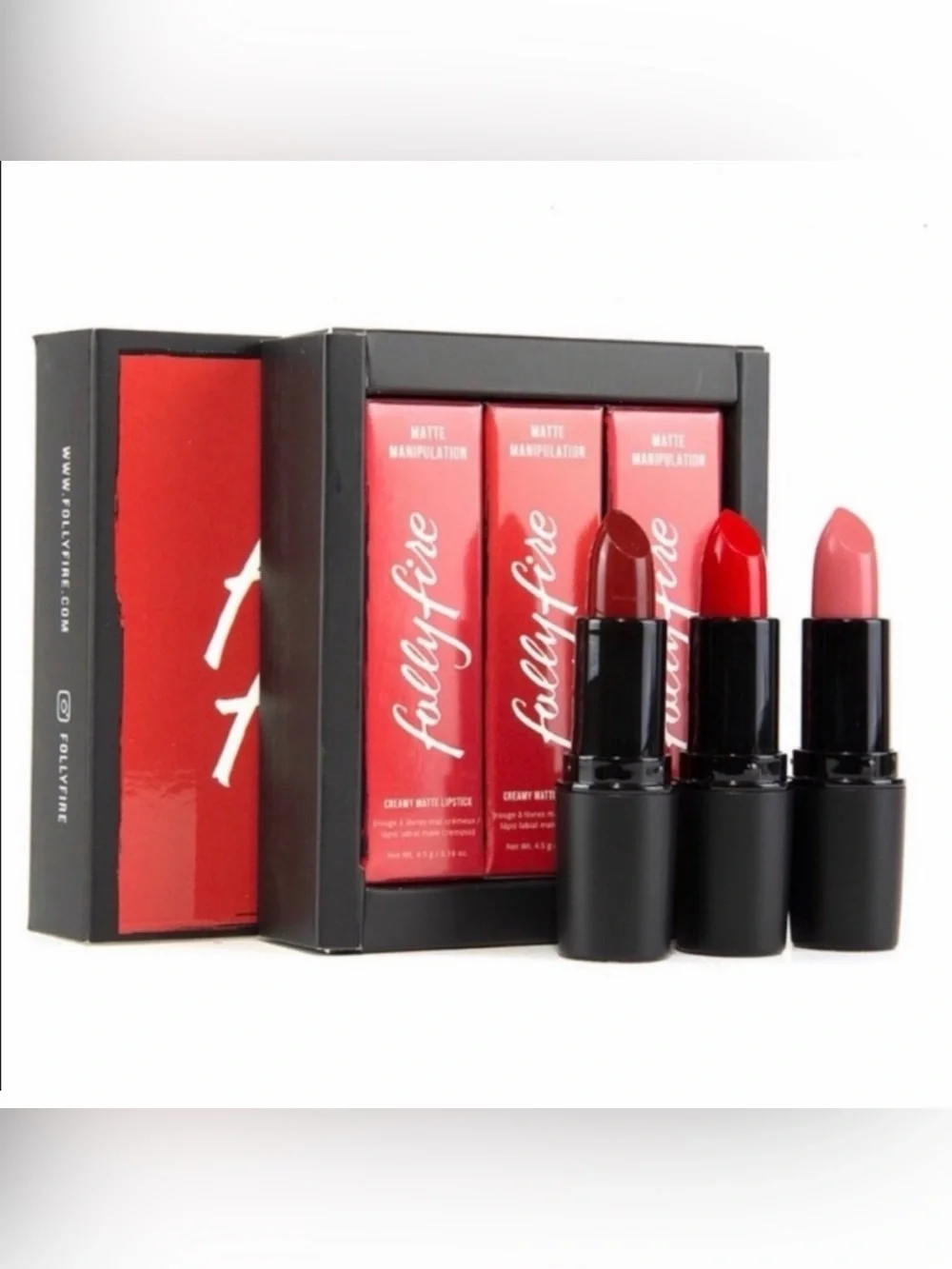 Lipstick trio set new